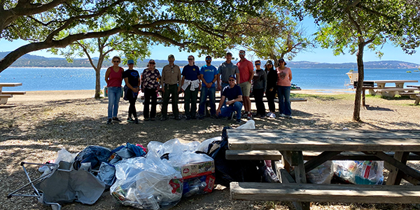 Volunteers at Folsom Lake State Recreation Area