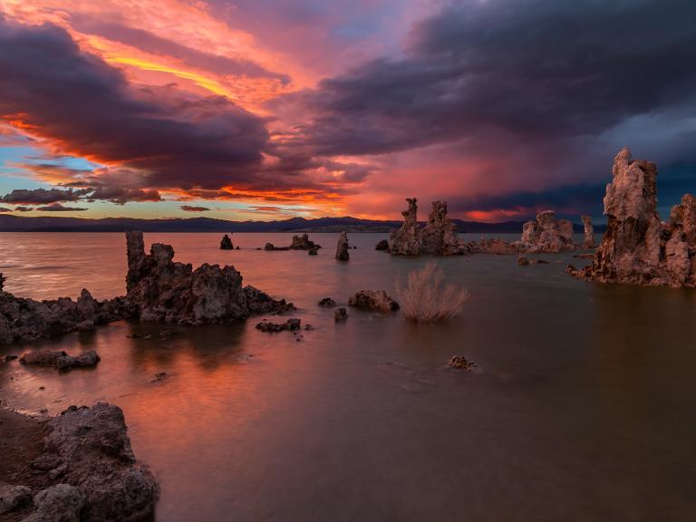Mono Lake Tufa State Natural Reserve