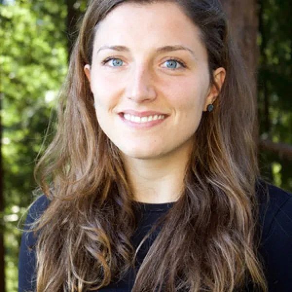 rae taylor burns